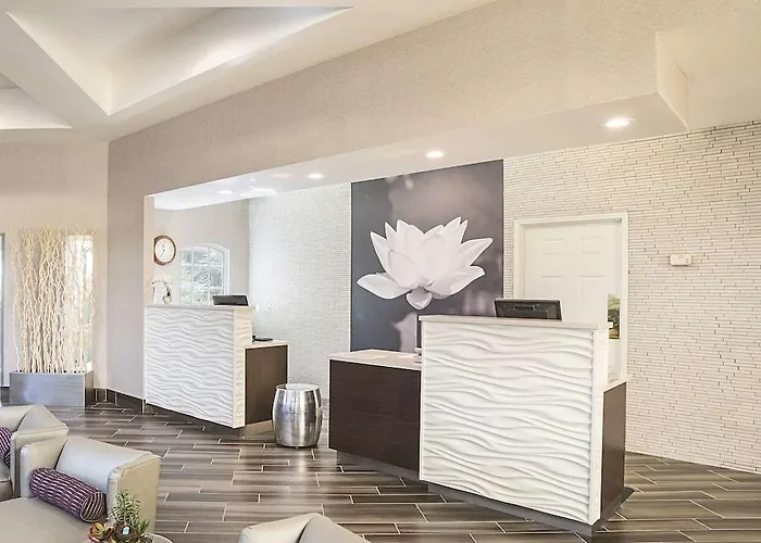 La Quinta & By Wyndham Phoenix 3* Scottsdale
