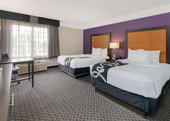 Hotel La Quinta & By Wyndham Phoenix 3*