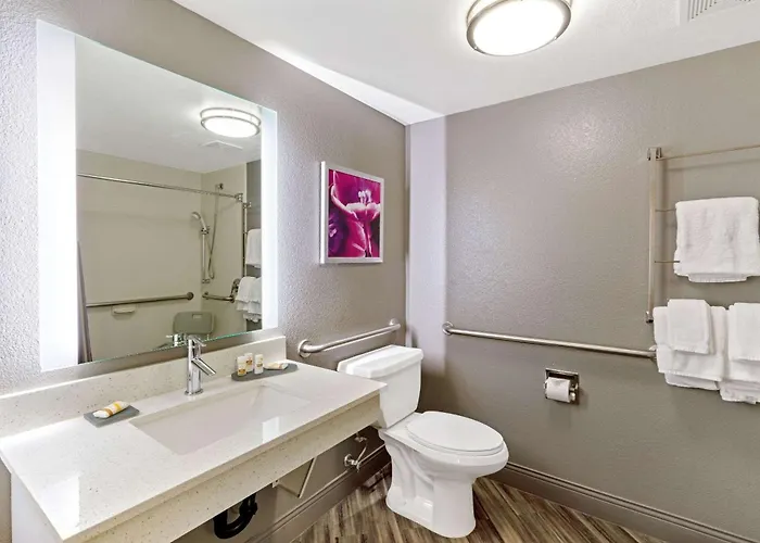 Hotel La Quinta & By Wyndham Phoenix Scottsdale