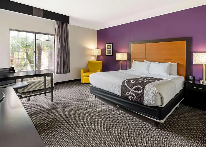 Hotel La Quinta & By Wyndham Phoenix 3*