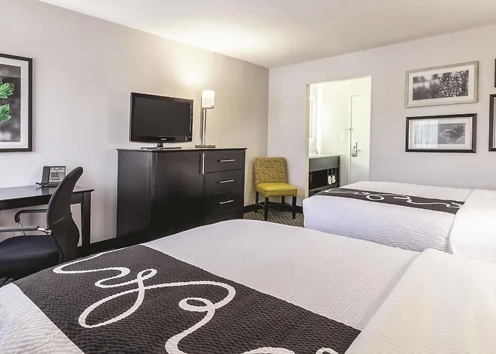 La Quinta & By Wyndham Phoenix 3* Scottsdale