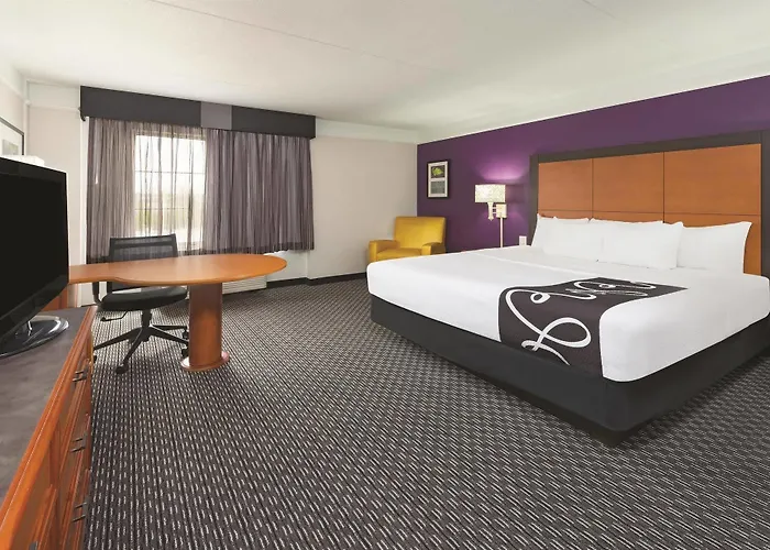 Hotel La Quinta & By Wyndham Phoenix Scottsdale